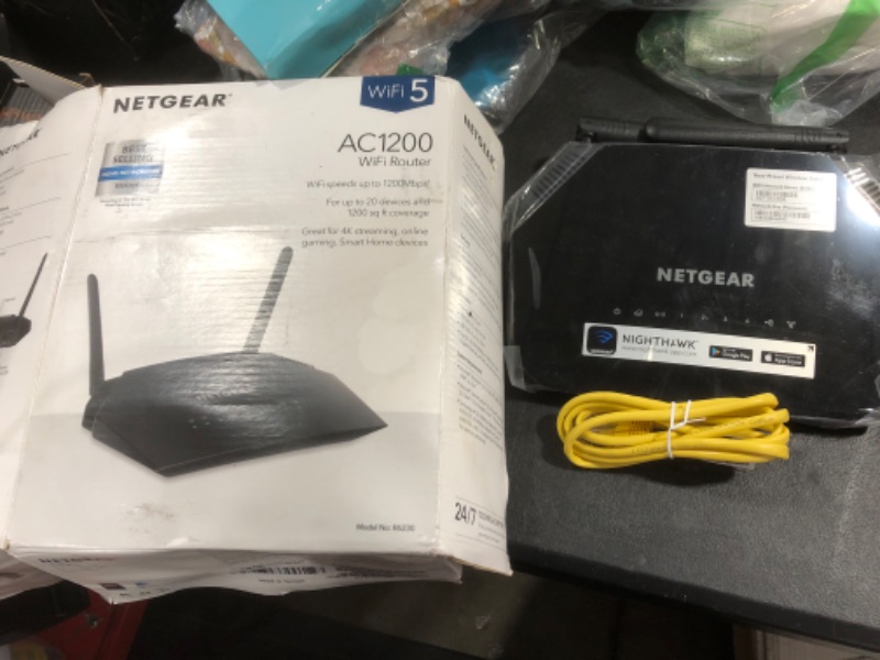 Photo 2 of NETGEAR WiFi Router (R6230) - AC1200 Dual Band Wireless Speed (up to 1200 Mbps) | Up to 1200 sq ft Coverage & 20 Devices | 4 x 1G Ethernet and 1 x 2.0 USB ports