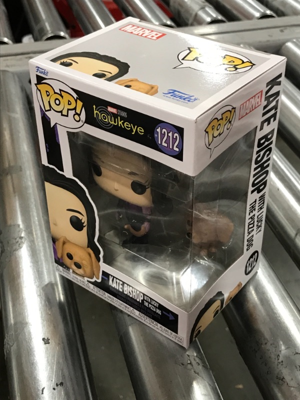 Photo 3 of Funko Pop! & Buddy Marvel: Hawkeye - Kate Bishop with Lucky Pizza Dog Vinyl Bobblehead