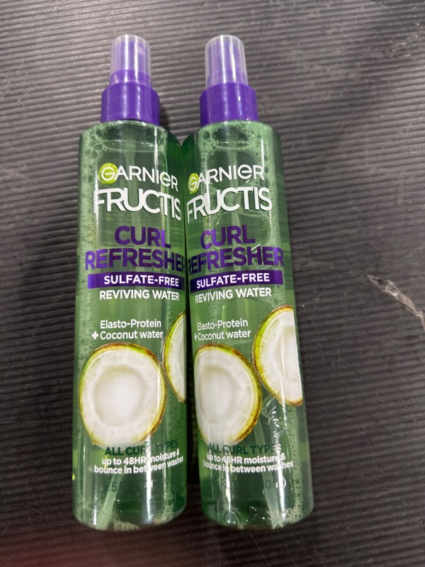 Photo 2 of 2 PACK Garnier Fructis Curl Refresher Spray for All Curl Types 8.5 Fl Oz
