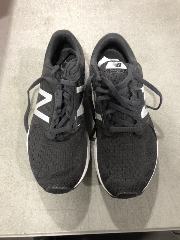 Photo 2 of [Size 8] New Balance Women's Fresh Foam Zante V4 Running Shoe 8 Black/Phantom/Silver Metallic