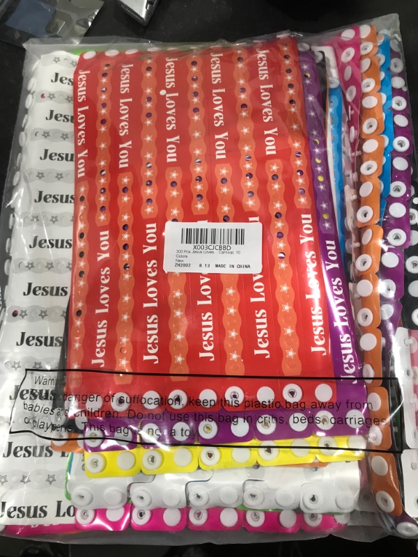 Photo 2 of 300 Pieces Christmas Jesus Loves You Bracelet for Kids Church Gift Motivational Colorful Events Bracelet Wristbands Christian Inspirational Bracelet for Novelty Jewelry Party Favors
