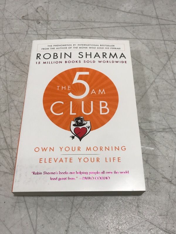 Photo 2 of The 5AM Club: Own Your Morning. Elevate Your Life.