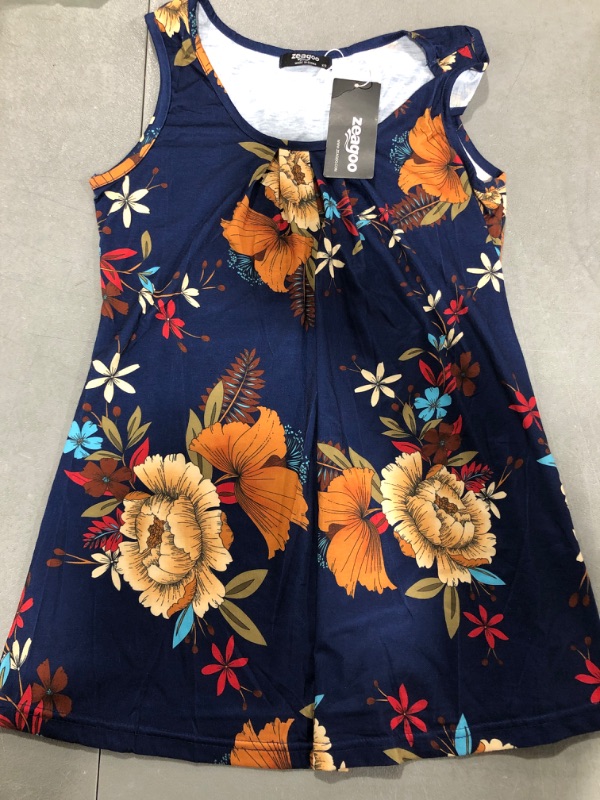 Photo 1 of [Size XS] Zeagoo Sleeveless Tank Top- Navy Flowers