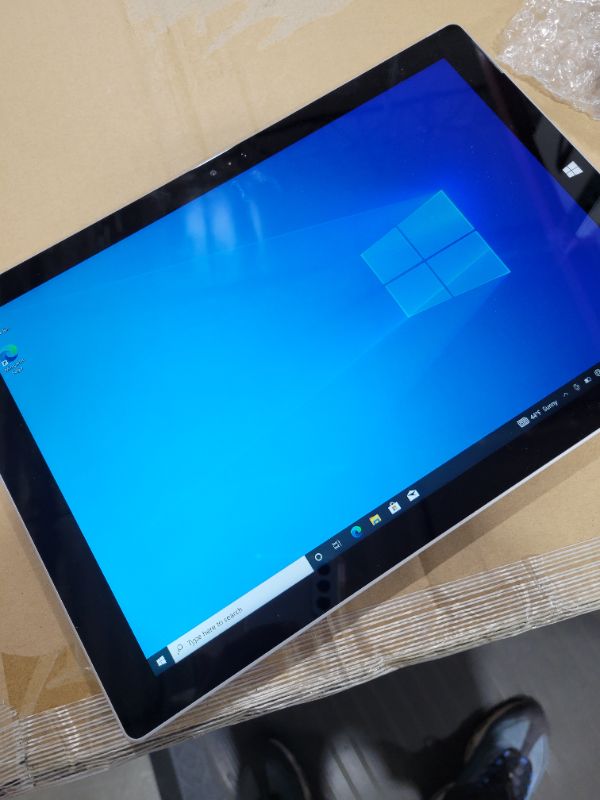 Photo 2 of Microsoft Surface 1631 Pro 3 Silver - 128GB, 12", Windows 10, Intel Core i3