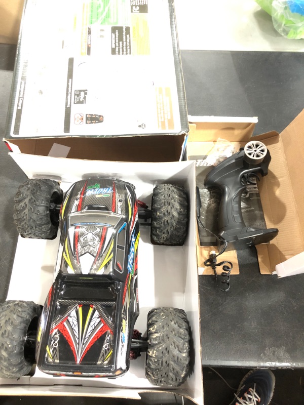 Photo 3 of Hosim 9125 RC Car Monster Truck 1/10 Scale Upgraded 2 Batteries
