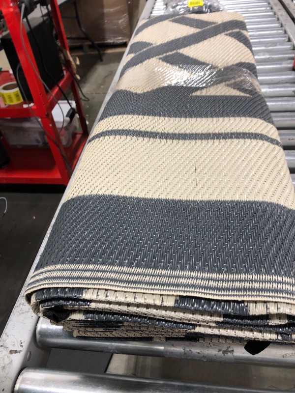 Photo 1 of Lg Outdoor Rug Blue & Grey Design 