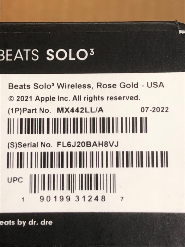 Photo 7 of Beats Solo3 Wireless On-Ear Headphones - Apple W1 Headphone Chip, Class 1 Bluetooth, 40 Hours of Listening Time, Built-in Microphone - Rose Gold (Latest Model)