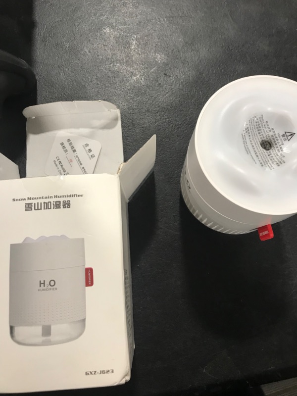 Photo 1 of Portable Mini Humidifier
