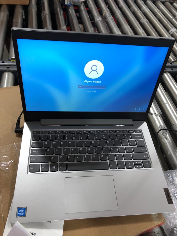 Photo 1 of Lenovo IdeaPad 1 81VU 14-Inch HD LED AMD A6 4GB RAM 128GB SSD Win 10 S Mode

