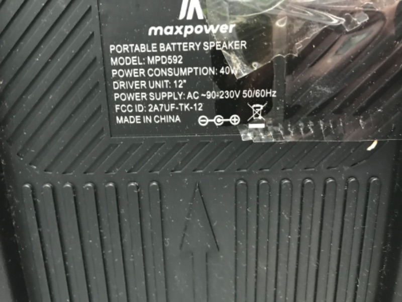 Photo 3 of Max Power Omnia 12" Woofer Karaoke Bluetooth Keg Speaker
