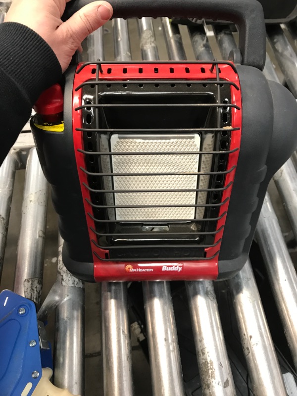Photo 2 of [FOR PARTS, READ NOTES] NONREFUNDABLE
Mr. Heater MH-F232000 Portable Buddy 9,000 BTU Propane Gas Radiant Heater with Piezo Igniter for Outdoor Camping, Job Site, Hunting, and Tailgates
