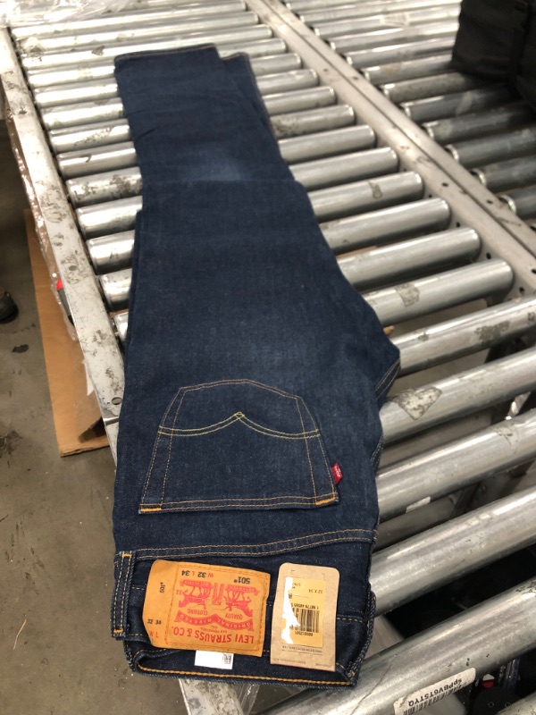 Photo 2 of Levi Strauss 501 32 x 34 