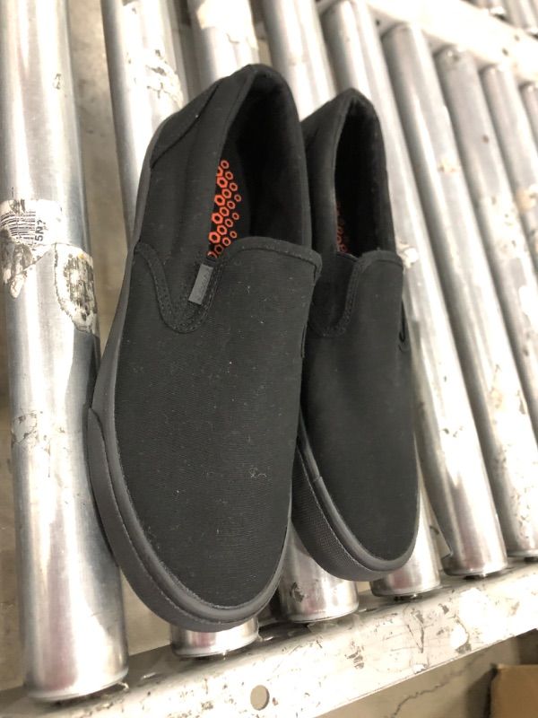 Photo 1 of LIKE NEW Lugz Crown Slip-On Men's Skate Shoes, size 8
