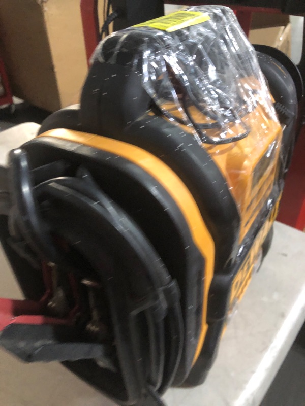 Photo 4 of *USED*PAINT ON ITEM*
DEWALT DXAEPS14 1600 Peak Battery Amp 12V Automotive Jump Starter/Power Station with 500 Watt AC Power Inverter, 120 PSI Digital Compressor, and USB Power , Yellow