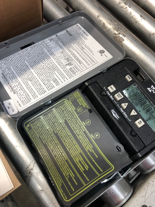 Photo 2 of Intermatic ET8015C 7-Day 30-Amp SPST Electronic Astronomic Time Switch, 120-277 VAC, NEMA 1 1-Circuit/30-Amp Type 1 Steel Enclosure