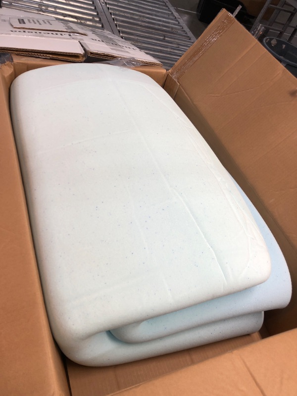 Photo 1 of 2" GEL MEMORY FOAM