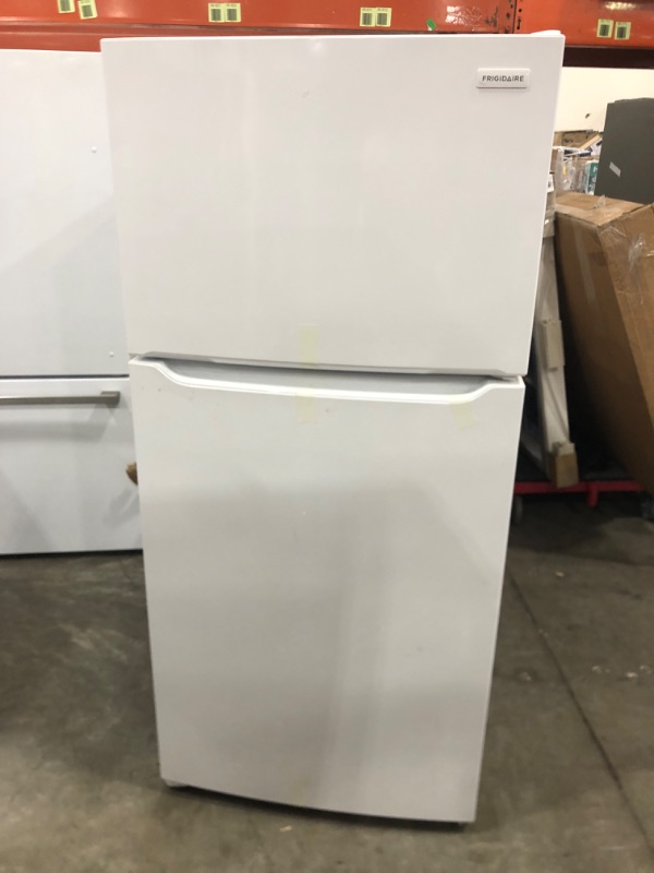 Photo 4 of DENTED/DIRTY Frigidaire 30 in. 18.3 cu. ft. Top Freezer Refrigerator