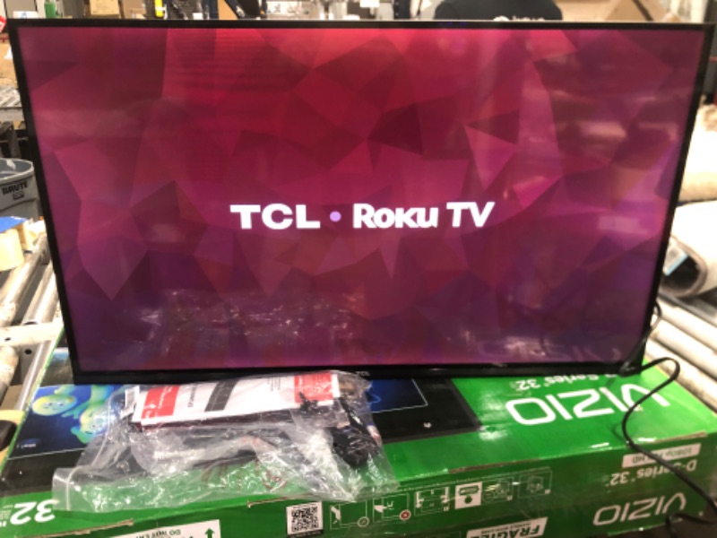 Photo 3 of TCL 32" Class 3-Series Full HD 1080p LED Smart Roku TV - 32S359,Black