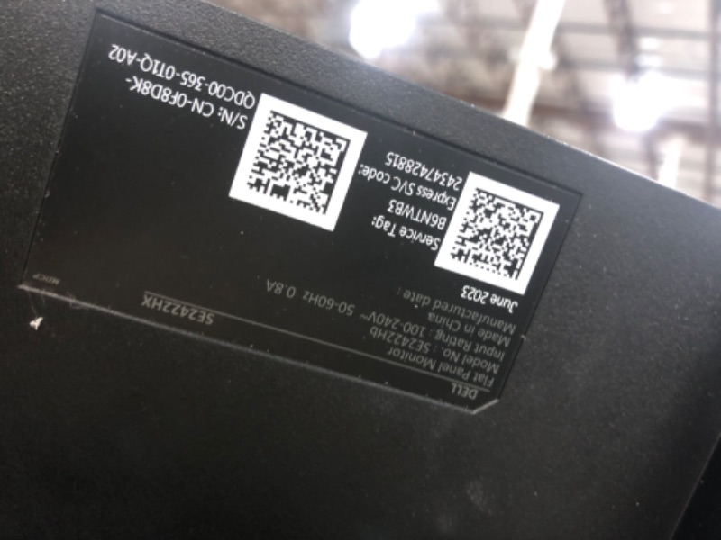 Photo 1 of Dell SE2422HX Monitor - 24 inch
