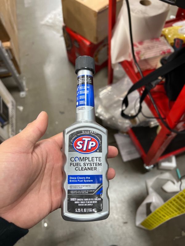 Photo 1 of STP Complete Fuel System Cleaner, Fuel Cleaner Deep Cleans Entire Fuel System, 5.25 Oz, Multicoloured, 1 Count (Pack of 1)