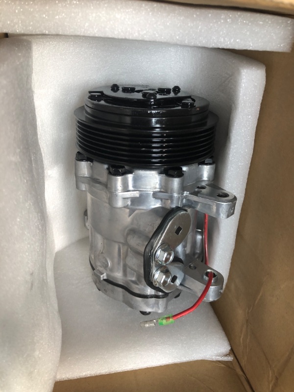 Photo 2 of Mophorn CO7176C Sanden style Universal Air Conditioner AC Compressor 7176 SD7B10 2010061 167515 168515