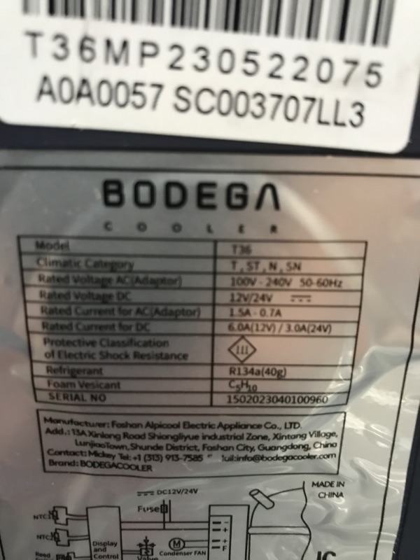 Photo 3 of ?Upgraded?BODEGA 12 Volt Car Refrigerator, Portable Freezer, Car Fridge Dual Zone WIFI APP Control, 38 Quart?36L?-4?-68? RV Compressor Car Cooler 12/24V DC and 100-240V AC for Outdoor, Travel, Camping 38 Quart blue