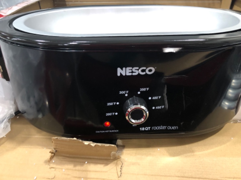 Photo 2 of *** DENTED AND SCRATCHED ***
nesco mwr18-13, roaster oven, 18 quarts, black