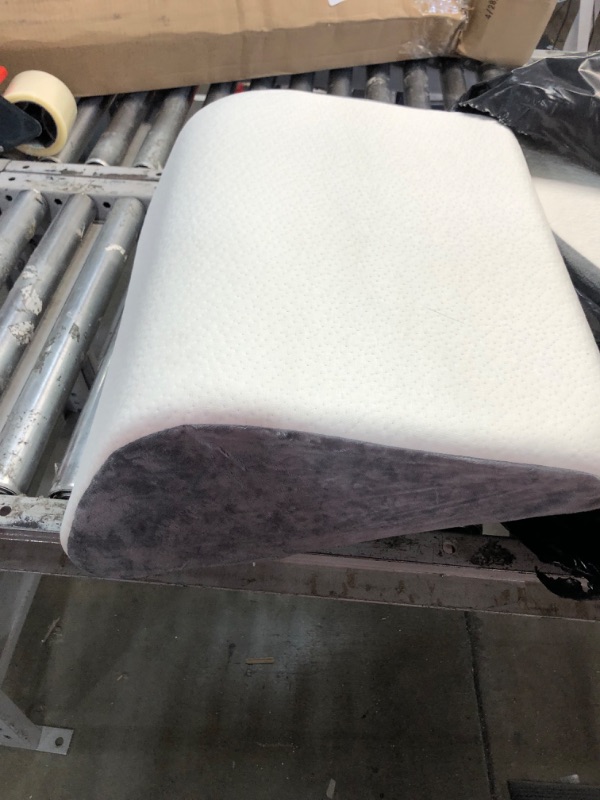 Photo 1 of Kingfun 4pcs Orthopedic Bed Wedge Pillow Set, Post Surgery Memory Foam Wedge Pillows for Sleeping, Adjustable Leg, Back Support, Arm Pillow, Sitting Up Bed Rest Sleep Pillow with Travel Bag