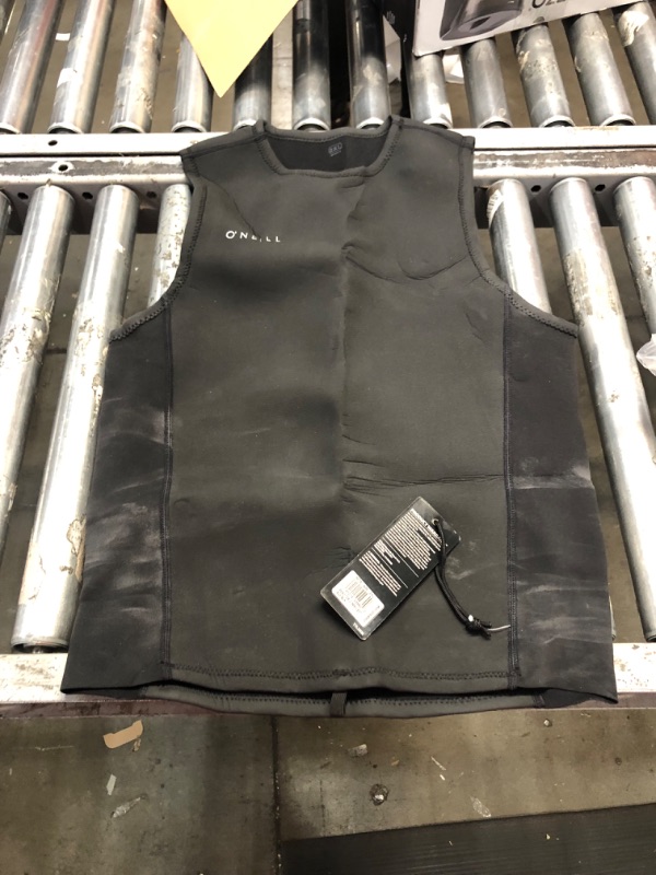 Photo 2 of 2mm Men's O'Neill REACTOR II Vest