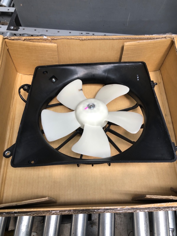 Photo 2 of Dorman 620-227 Engine Cooling Fan Assembly Compatible with Select Honda Models