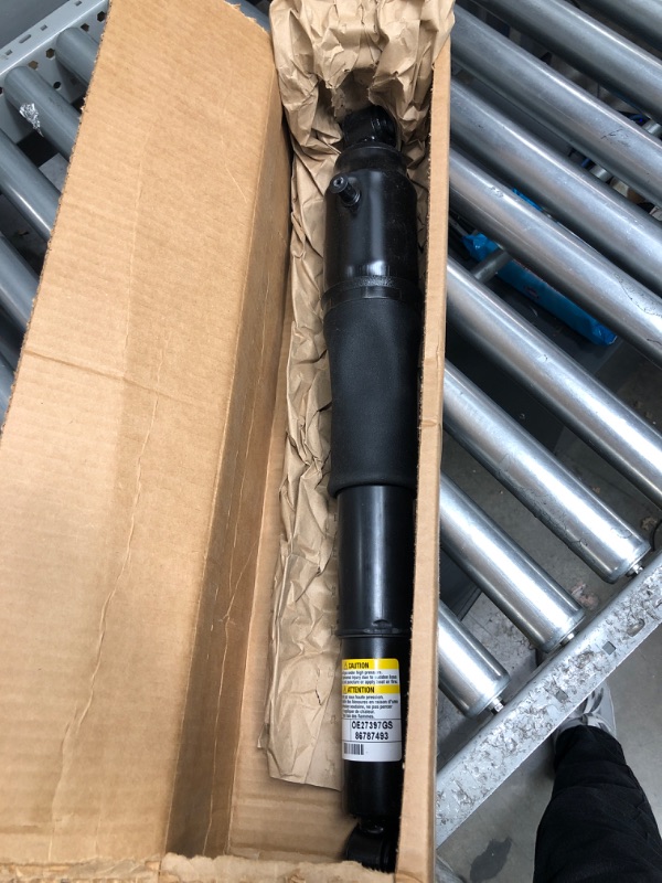 Photo 1 of ACDelco GM Original Equipment 540-1722 Rear Air Lift Shock Absorber