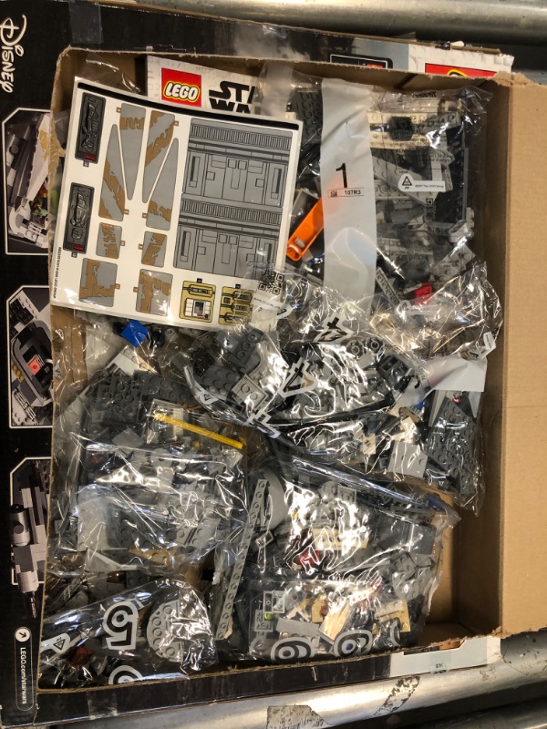 Photo 3 of ***Parts Only***LEGO Star Wars The Razor Crest 75292 Building Toy Set for Kids, Boys, and Girls Ages 10+ (1023 Pieces) Frustration-Free Packaging