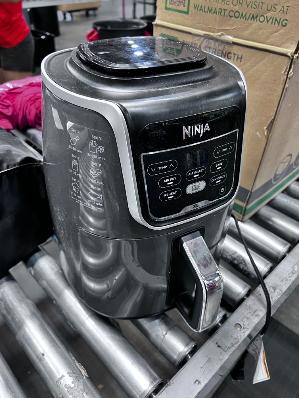 Photo 5 of Ninja AF150AMZ Air Fryer XL, 5.5 Qt. Capacity that can Air Fry, Air Roast, Bake, Reheat & Dehydrate, with Dishwasher Safe, Nonstick Basket & Crisper Plate and a Chef-Inspired Recipe Guide, Grey