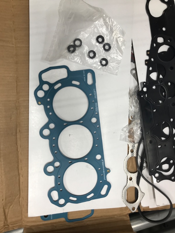 Photo 4 of FEL-PRO HS 26260 PT-2 Head Gasket Set