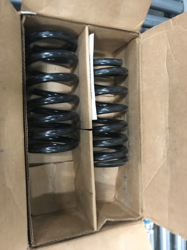 Photo 2 of MOOG CC635 Coil Spring Set