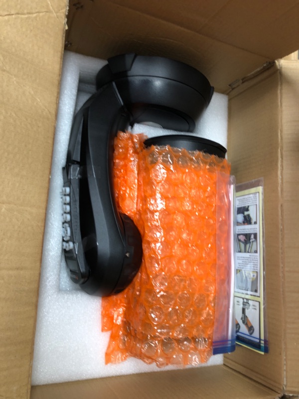 Photo 1 of Celestron - NexStar 6SE Telescope - Computerized Telescope for Beginners and Advanced Users - 6-Inch Primary Mirror & Zoom Eyepiece for Telescope - Versatile 8mm-24mm Zoom, 1.25" Eyepieces