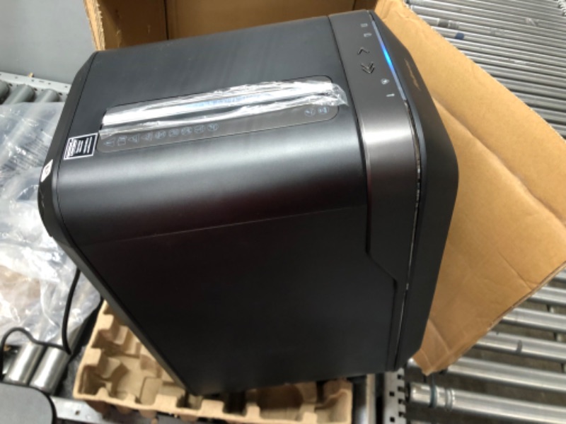 Photo 3 of (damage)Fellowes ?Powershred LX22M 20-Sheet 100% Jam-Proof Micro Cut Paper Shredder for Office and Home, Black 5263501
