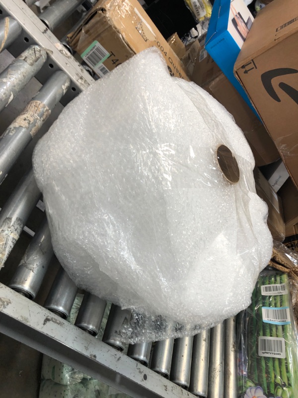 Photo 2 of Amazon Basics Perforated Bubble Cushioning Wrap - Small 3/16", 12-Inch x 175-Foot Long Roll 