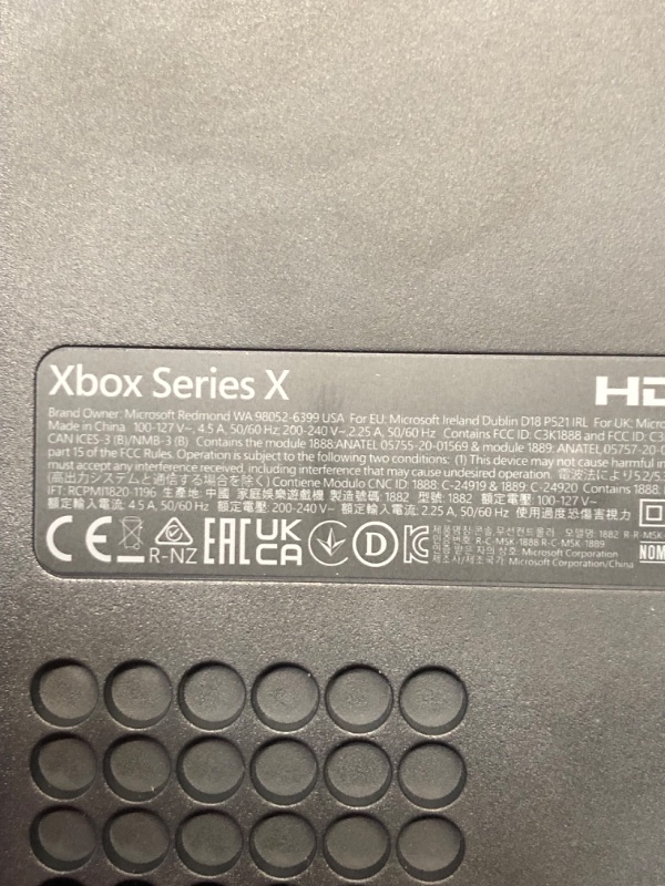 Photo 3 of ***Missing Game****
Xbox Series X – Diablo® IV Bundle
