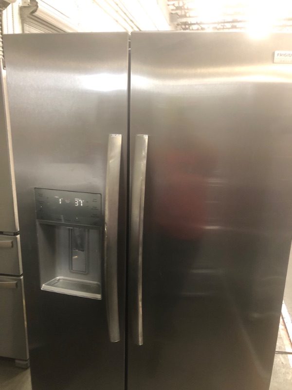 Photo 2 of Frigidaire 25.6-cu ft Side-by-Side Refrigerator with Ice Maker (Fingerprint Resistant Stainless Steel) ENERGY STAR