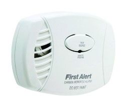 Photo 1 of First Alert CO605 Plug-in Carbon Monoxide Alarm with Battery Backup
