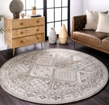 Photo 1 of  Manor 6 x 6 Gray Round Indoor Tribal Area Rug