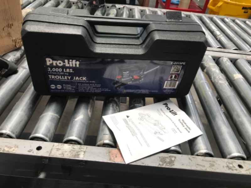 Photo 2 of Pro-LifT F-2315PE Grey Hydraulic Trolley Jack Car Lift with Blow Molded Case-3000 LBS Capacity, 12 Inch Black