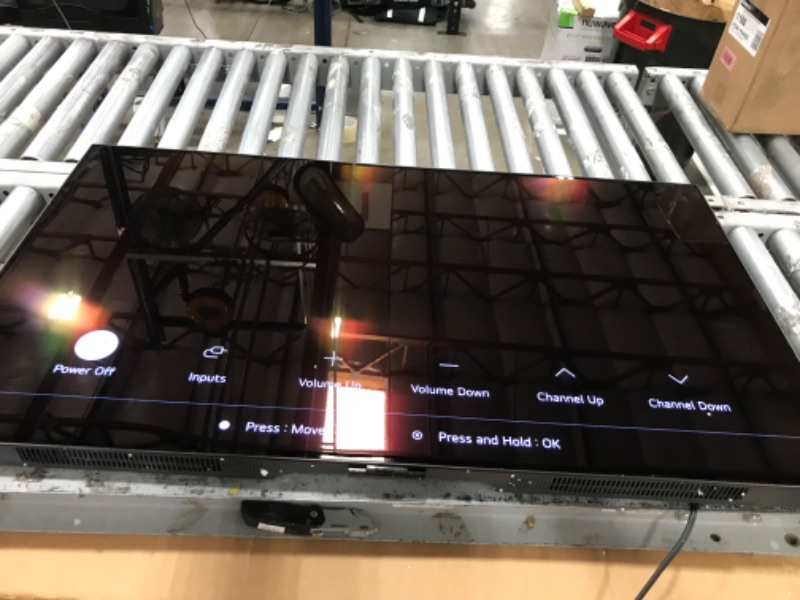 Photo 2 of LG 48-inch Class OLED evo C2 Series 4K Smart TV with Alexa Built-in OLED48C2PUA S65Q 3.1ch Hi-Res Audio Sound Bar w/DTS Virtual:X, Meridian, HDMI, and Bluetooth connectivity 48 inch TV 