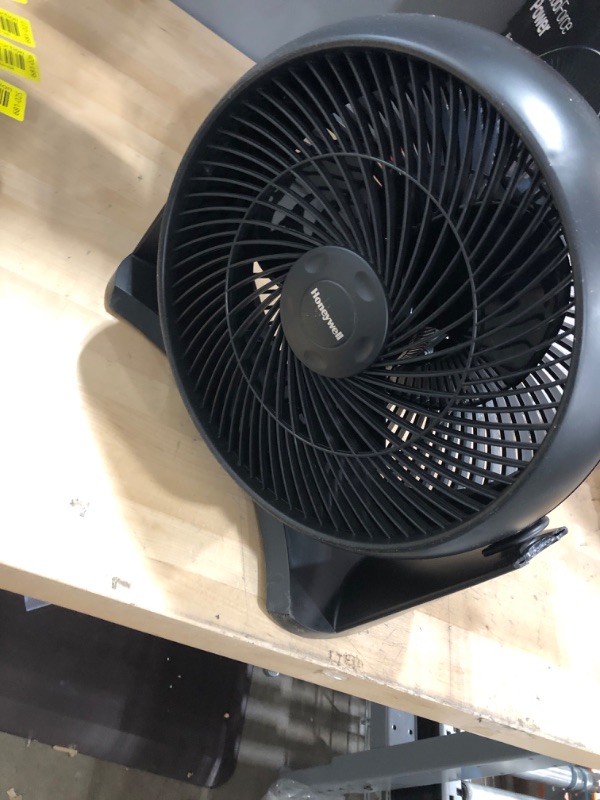 Photo 2 of 12 in. 3 Speed Whole Room Circulator Floor Fan