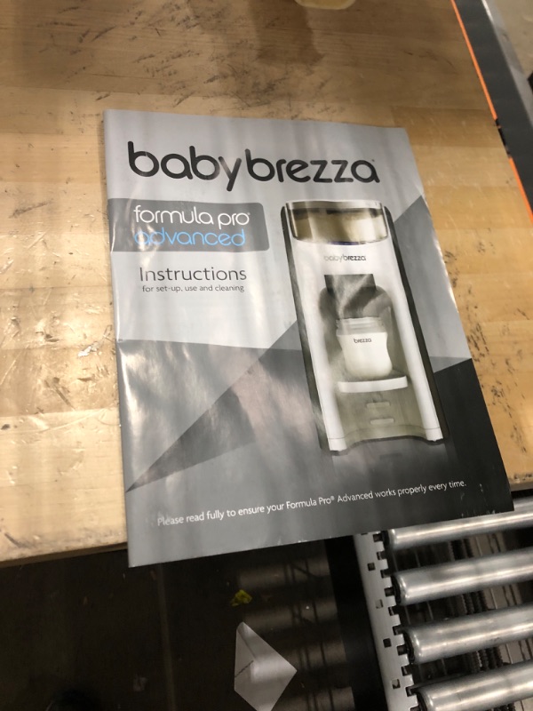 Photo 4 of Baby Brezza Formula Maker Pro Advanced Baby Formula Maker Dispenser