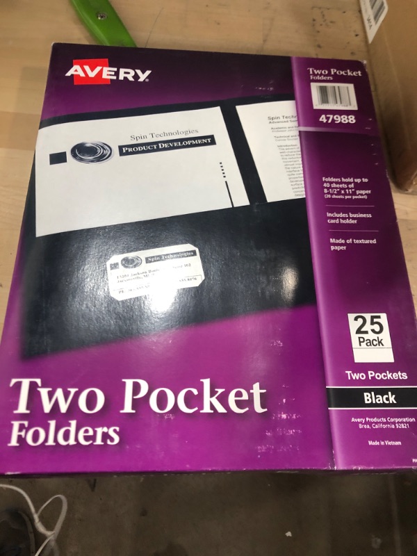 Photo 1 of Avery Two Pocket Folders- 25 Pack X 5