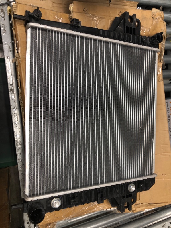 Photo 2 of DWVO Radiator Complete Radiator Compatible with 2002 2003 2004 2005 2006 Jeep Liberty 3.7 V6 6Cyl DWRD1008