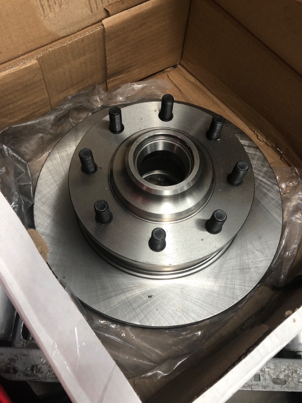 Photo 2 of ACDelco Silver 18A63A Front Disc Brake Rotor and Hub Assembly