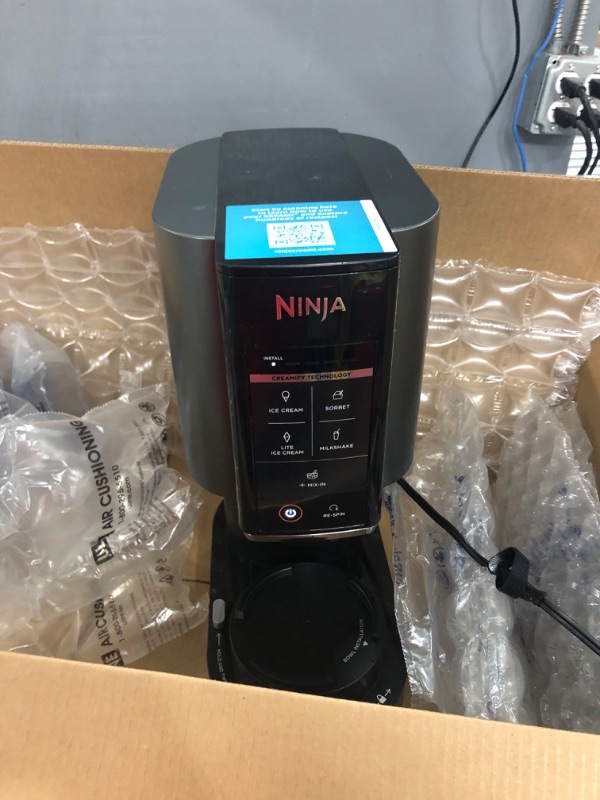 Photo 3 of **FOR PARTS** Ninja NC201 CREAMi Breeze 7-in-1 Ice Cream & Frozen Treat Maker for Ice Cream, Milkshakes, Smoothie Bowl, Gelato, Sorbet & More, with (2) Pint Containers & Lids, Perfect for Kids, Silver Mist MISSING CONTAINERS

